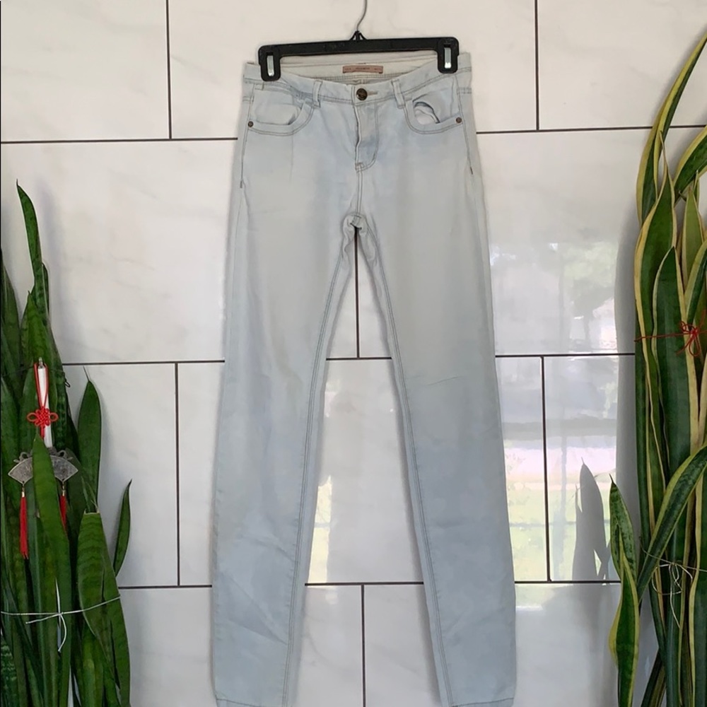 Pull & Bear lightwash jeans